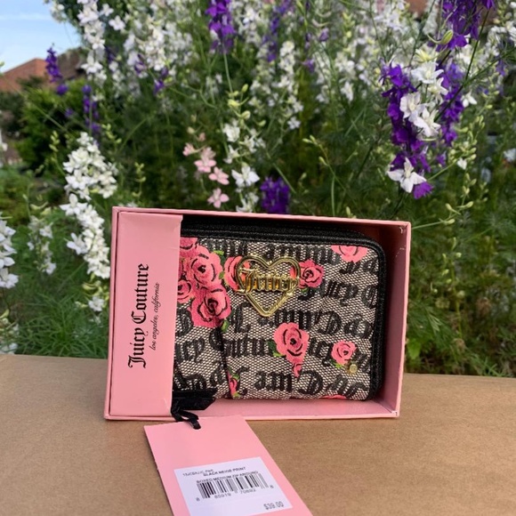 Juicy Couture Wallet - Picture 5 of 10